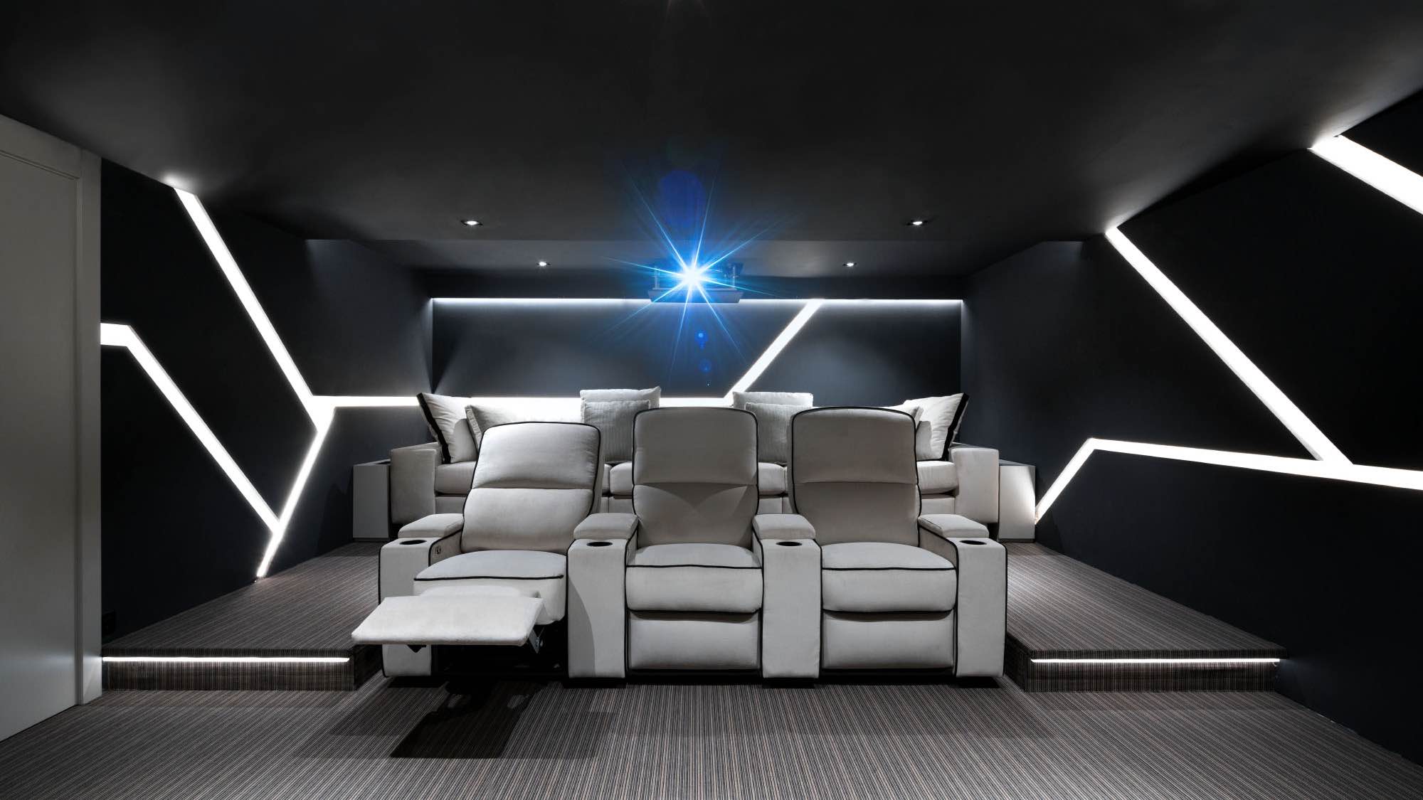 Abbildung Kino 1 - HECstore